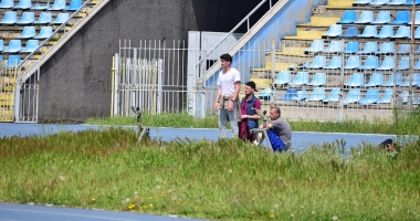 "Dărâmați stadionul, să facem un mall, un bordel și un magazin de droguri sănătoase!" - 2