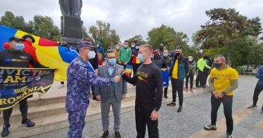 Galerie foto. Ștafeta Veteranilor a ajuns la Constanța, în parcul de la primărie - 2