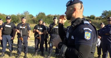 Stagiu de pregătire pentru jandarmii de la Cernavodă