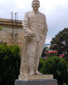 Stire din Actualitate : Muzeul lui Stalin devine muzeul represiunilor