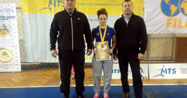 Stire din Sport : Start cu dreptul! CS Mangalia, vicecampioană națională la lupte libere