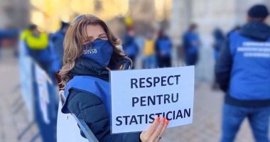Stire din Social : Statisticienii se revoltă, după anunțul lui Ciolacu că vor dispărea posturi din Guvern