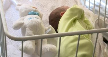 Stire din Social : Teodorovici: Premierul pregătește un program de măsuri care vizează creșterea natalității