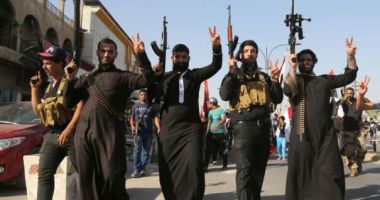 Stire din Actualitate : Donald Trump cere Europei să primească înapoi 800 de combatanți ai Stat Islamic