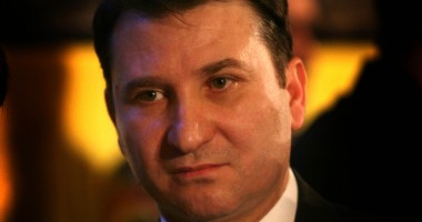 Stire din Eveniment : Primarul Bacăului, Romeo Stavarache, rămâne în arest