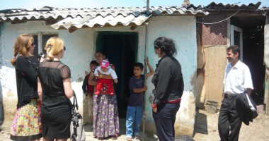 Educația și școala răzbat în sânul șatrei - 3