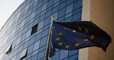 Stire din Economie : Mecanismul European de Stabilitate a intrat luni în vigoare