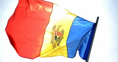 Stire din Actualitate : Moment istoric în Moldova. Limba română a devenit oficială