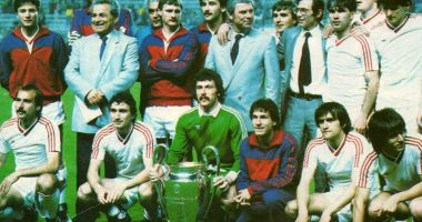 Stire din Sport : O amintire vie pentru fotbalul românesc. Se împlinesc 39 de ani de când Steaua a câştigat Cupa Campionilor Europeni