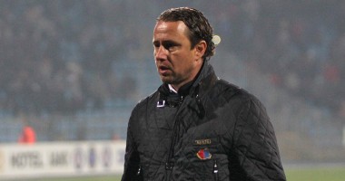Stire din Sport : Fotbal / Reghecampf, după meciul cu Viitorul: "A fost o victorie muncită, meritată"