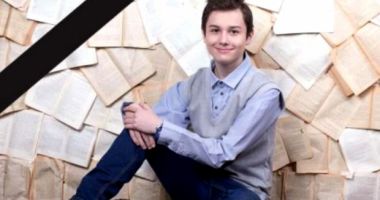 Stire din Eveniment : MOARTE SUSPECTĂ! FIUL UNUI CADRU MEDICAL, DECEDAT SUBIT LA 17 ANI. Doctorii l-au resuscitat, dar în zadar