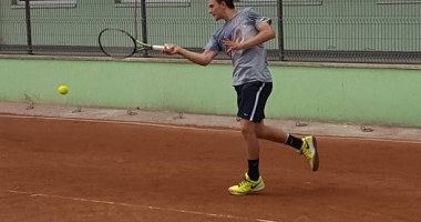 Stire din Sport : Ștefan Paloși în finala turneului de tenis de la Mamaia