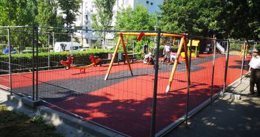 Stire din Social : Spațiu de joacă mai sigur, pentru copiii din Constanța