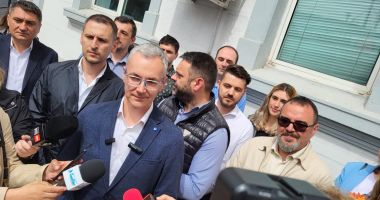 GALERIE FOTO / Stelian Ion, candidatul ADU la Primăria Constanța, și-a depus oficial candidatura - 3
