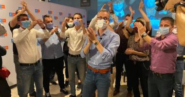 Stelian Ion îi ia faţa edilului. Decebal Făgădău a pierdut Primăria Constanța - 3