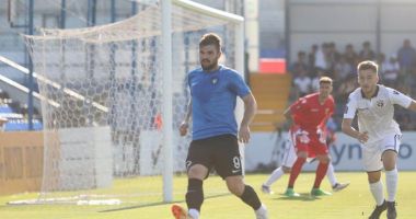 Stire din Sport : De la suspendare, la reziliere! Gheorghe Hagi scapă de jucătorul-parior