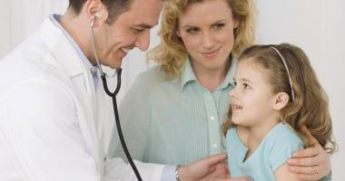 Stire din Sănătate : Cum ar putea primi stimulente medicii din Constanța