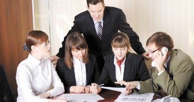 Stire din Cultură-Educație : Cursuri GRATUITE DE FORMARE PROFESIONALĂ pentru ABSOLVENȚII CU STUDII MEDII ȘI SUPERIOARE