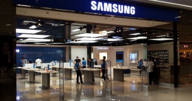 Stire din Diverse : Samsung, amendat pentru comentarii negative lăsate pe forumuri la adresa produselor rivale