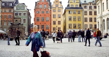 Stire din Actualitate : Stockholmul revine la normal după violențe