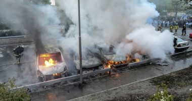 Stire din Actualitate : A șasea noapte de incidente la periferia Stockholmului