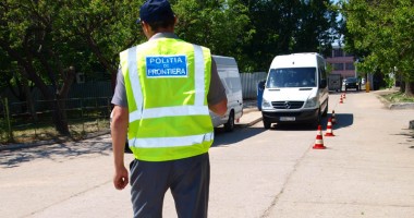 Stire din Eveniment : Stop la graniță pentru mașinile din Bulgaria cu acte false