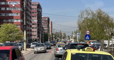 Stire din Social : Atenție șoferi!  Traficul pe strada Baba Novac va fi BLOCAT pe timpul nopții