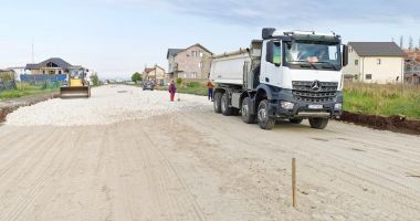 Galerie foto. Străzi din Constanţa, în curs de amenajare