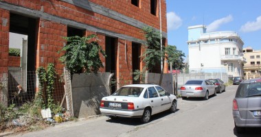 CONSTANȚA LUI MAZĂRE / Cum se umple Peninsula cu mastodonți de beton - 2
