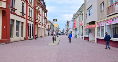 Când va renaște centrul Constanței? Strada Ștefan cel Mare zace în mizerie și indiferență - 10