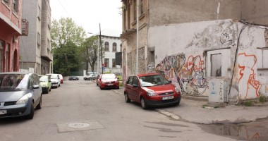 CONSTANȚA / Ruină și nepăsare pe strada Sulmona - 2