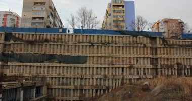 Panică pe strada Traian  FOTO - 2