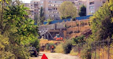 Coșmarul de pe strada Traian continuă! Șantierul duduie  în casele constănțenilor - 3