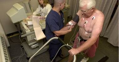Stire din Sănătate : Medicamente și proteze medicale gratuite pentru cardiaci