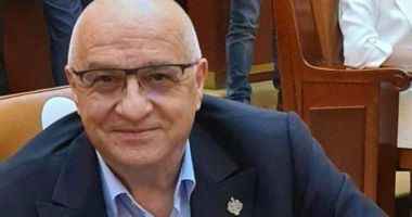 Stire din Politică-Administrație : Ce spune Felix Stroe despre facturile la energia electrică