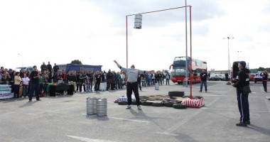 Stire din Cultură-Educație : Cei mai puternici oameni din România au venit la Constanța