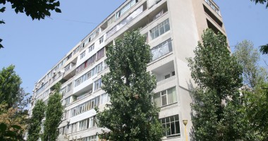 Stire din Social : 32 de asociații riscă să rămână fără apă din cauza restanțelor