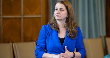 Stire din Cultură-Educație : Decizie privind structura anului școlar 2024-2025. Anunțul făcut de ministrul Educației