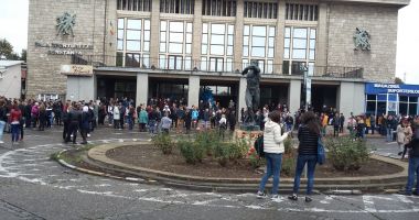GALERIE FOTO / Studenții s-au strâns la festivitatea de deschidere a anului universitar - 3