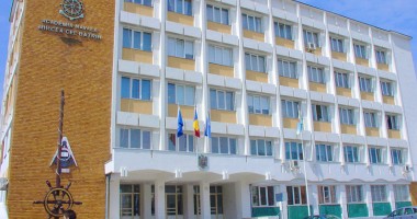 Studenții masteranzi au oportunitatea  să se afirme