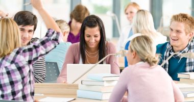 Stire din Social : Ce se întâmplă cu gratuitățile studenților. Precizări de la Ministerul Finanțelor
