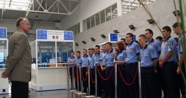 Stire din Eveniment : Studenți ai Academiei de Poliție, în vizită la Constanța