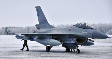 Stire din Actualitate : SUA vor începe instruirea piloţilor ucraineni pe avioane F-16 în octombrie