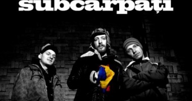 Stire din Diverse : Concert de "muzică de dor pe calculator"
