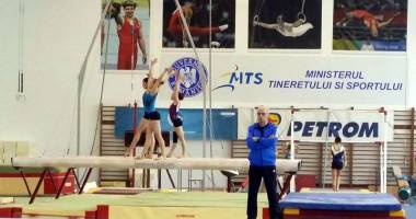 Stire din Sport : Gimnastele au început pregătirea pentru turneul de calificare la Jocurile Olimpice
