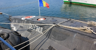 GALERIE FOTO / Submarinul "Delfinul", navă de luptă sau muzeu? "Se va mai scufunda când or zbura porcii!" - 2