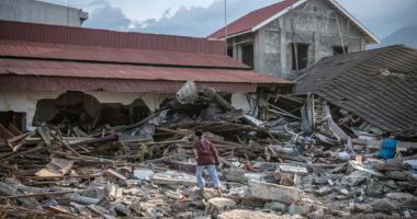 Bilanțul cutremurului urmat de tsunami din Indonezia a ajuns la peste 2.000 de morți