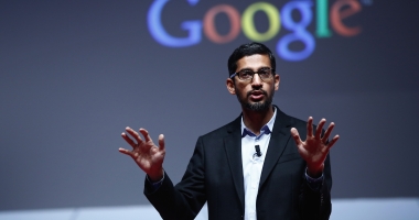 Stire din Tehnologie : Șeful Google, câștig record anul trecut