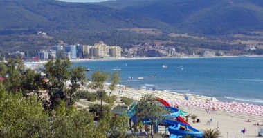 Stire din Economie : Bulgaria caută soluții pentru a atrage turiștii români