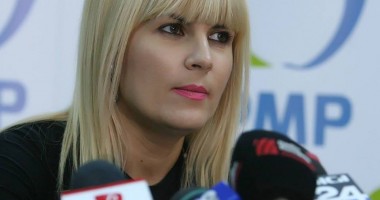 Stire din Politică-Administrație : Udrea: "Sunt convinsă că românii vor vota o femeie la Președinție"